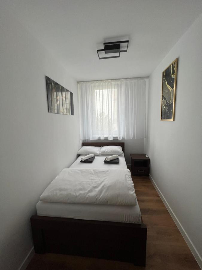 ザトルApartament Janisアパートメント エクステリア 写真