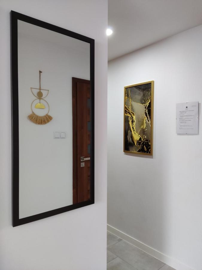 ザトルApartament Janisアパートメント エクステリア 写真